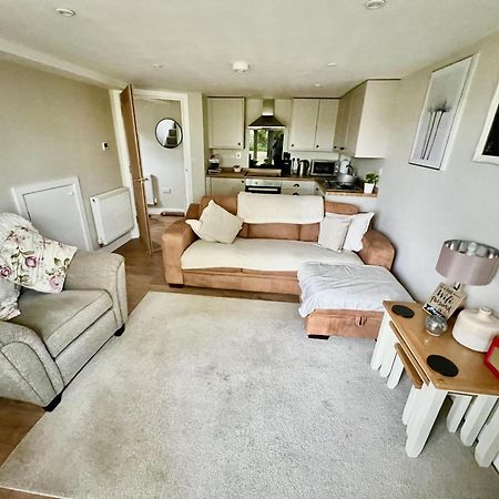 Rural Cottage-Full Kitchen-Pets Ok-Paddock Shrewsbury Bagian luar foto